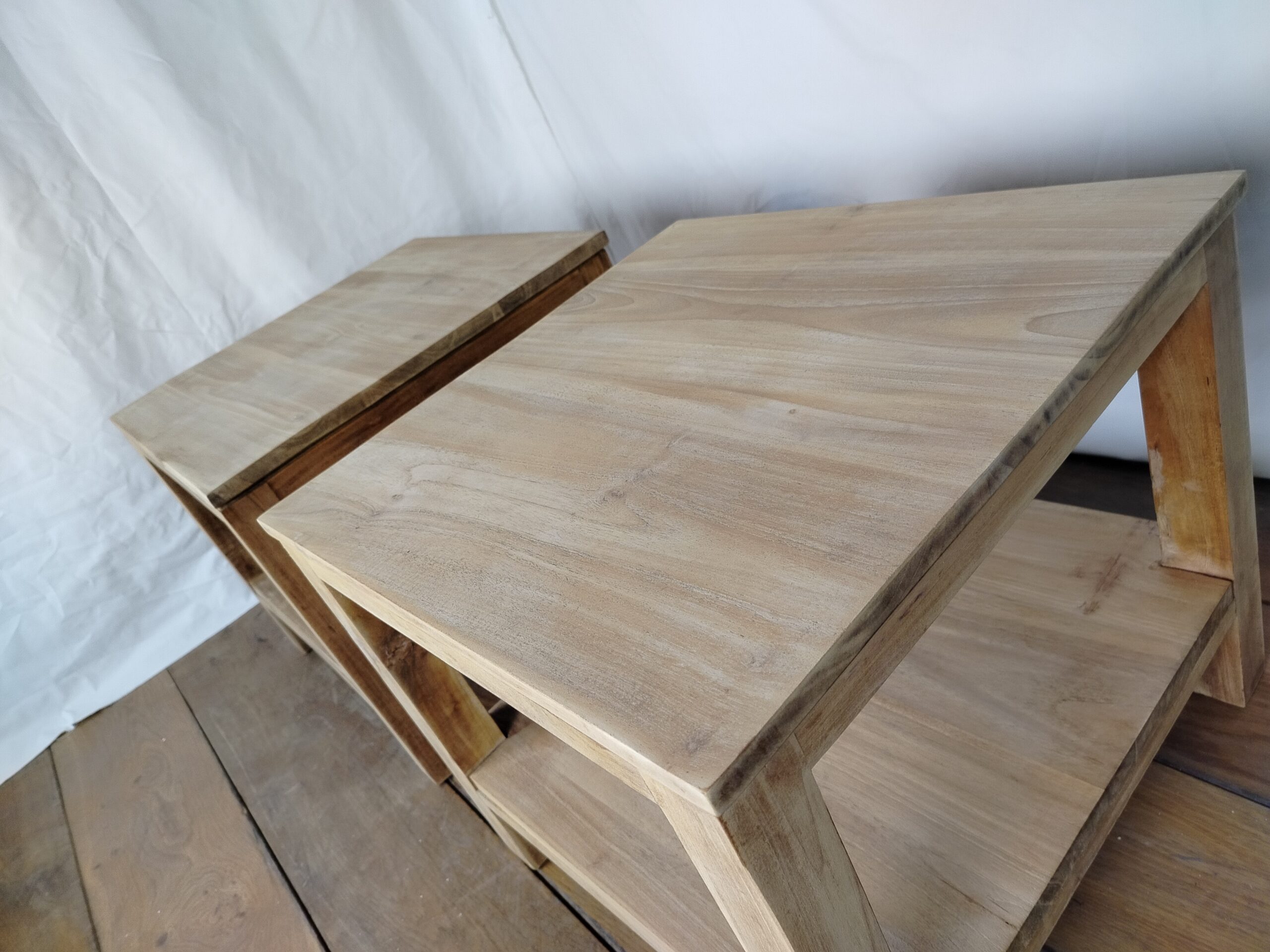 Odkládací stolky - Obrázek 6