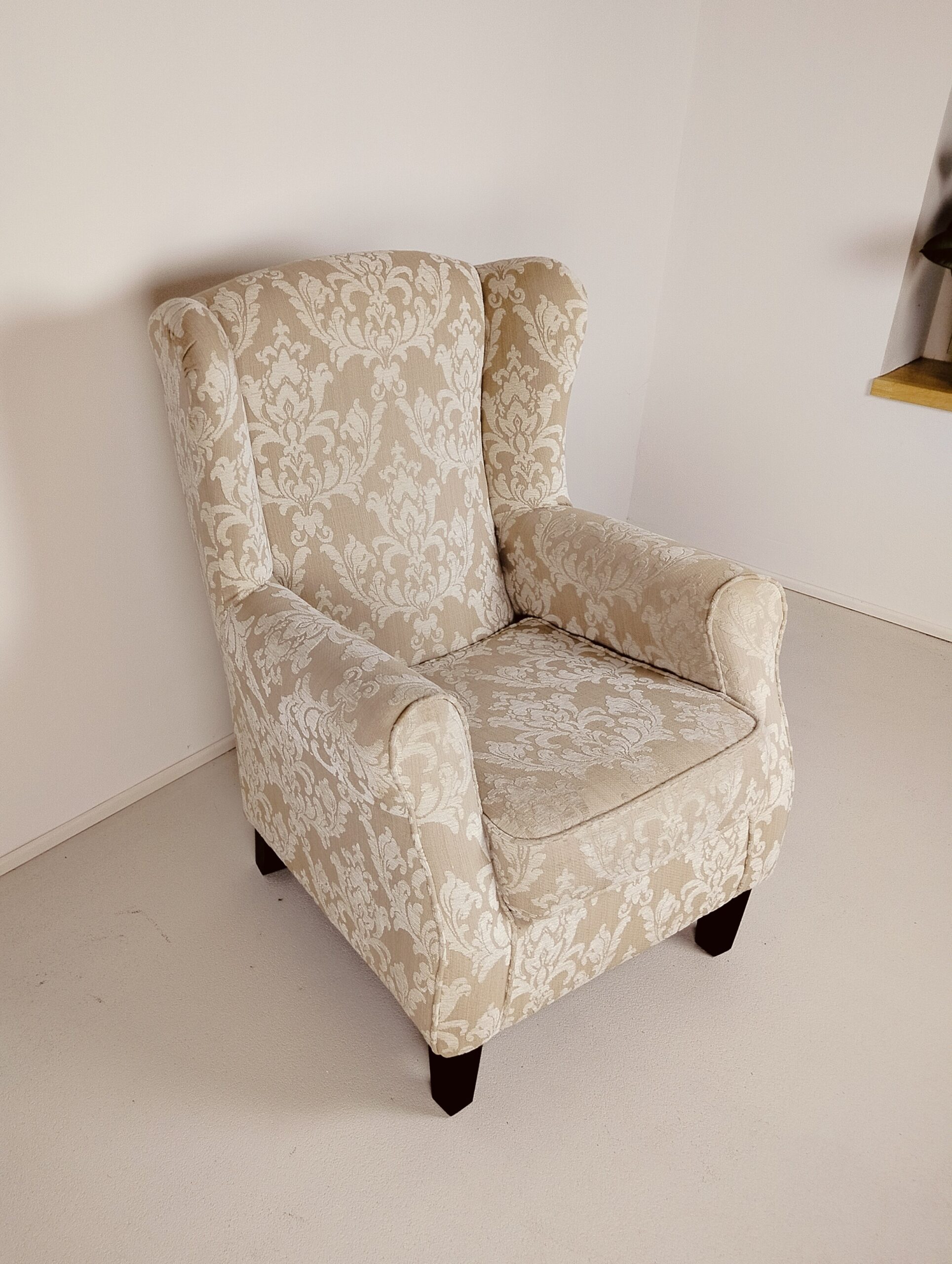 Elegantní ušák s damaškovým vzorem - Obrázek 10