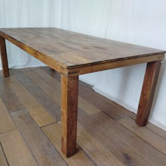 Masivní jídelní stůl z palisandru (220 cm)